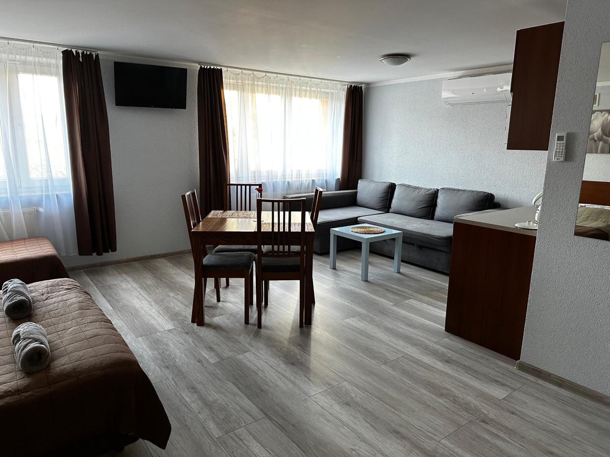 Kompleks Apartament-Serwis คราคูฟ ภายนอก รูปภาพ