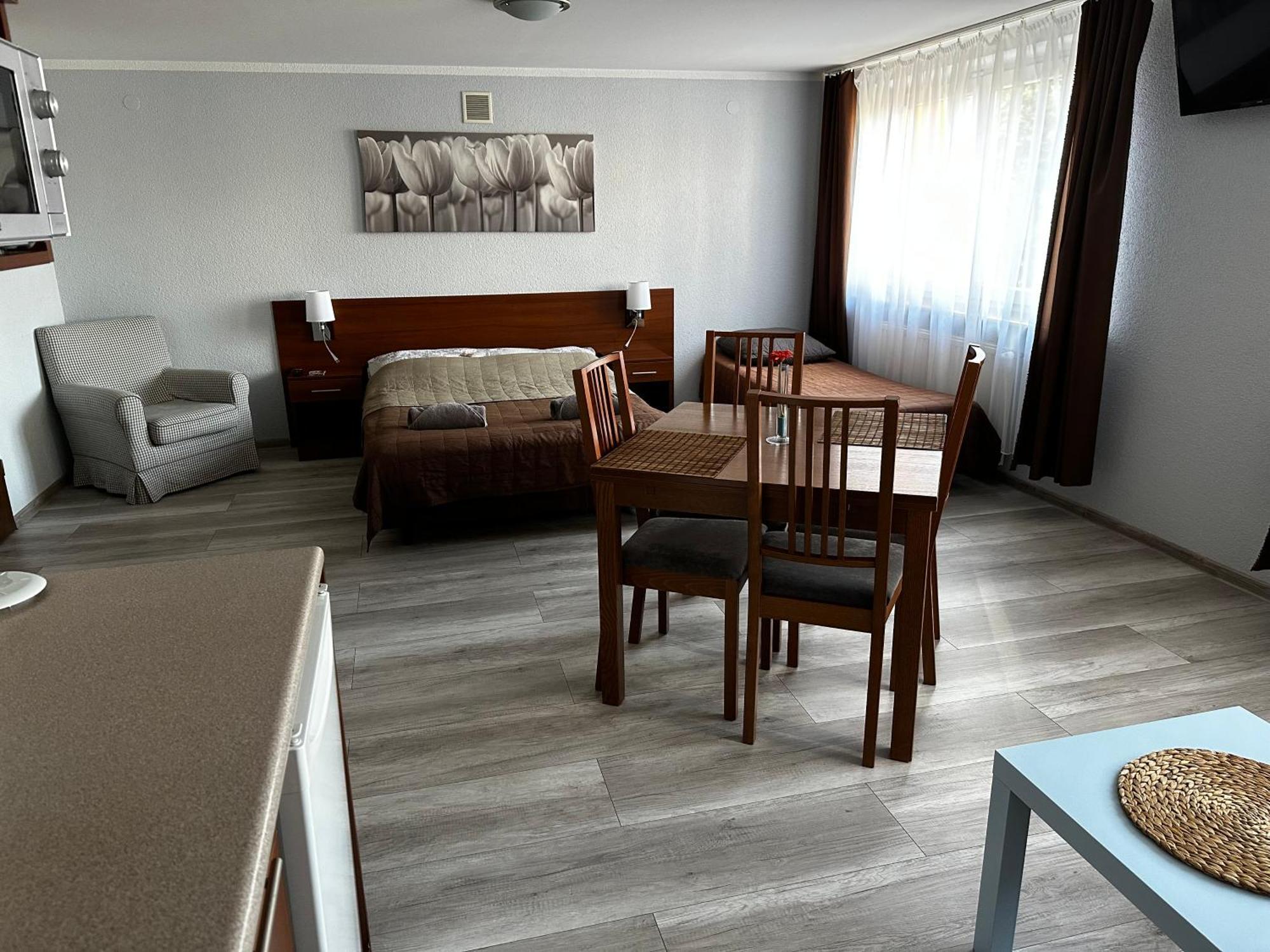 Kompleks Apartament-Serwis คราคูฟ ภายนอก รูปภาพ